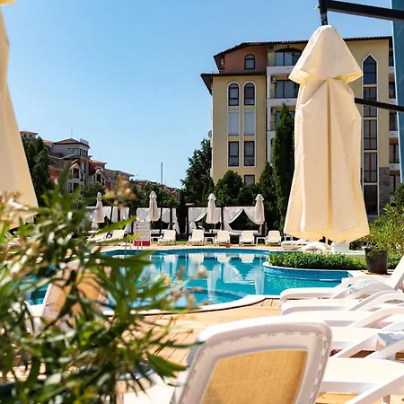 Pautalia Hotel 3*