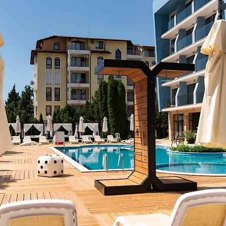 Hotel Pautalia 3*